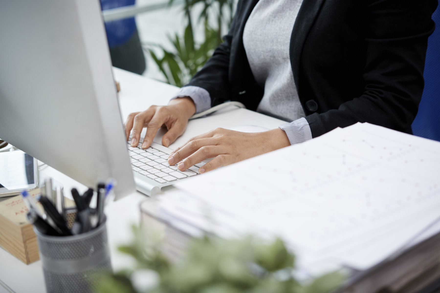 Bürobereich einer Behörde, Beispiel für Gefährdungen im Verwaltungsalltag